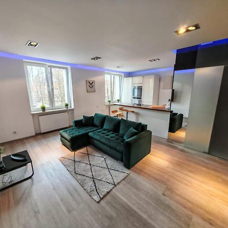 Nowoczesny Apartament III Al. Nmp Częstochowa Exterior foto